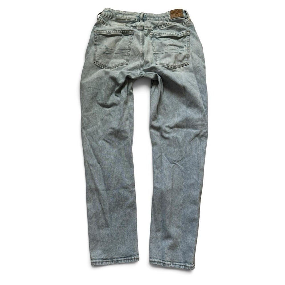 American Eagle Strigid Mom Jeans Light Wash High‎ Rise Blue Denim Womens 6 Short